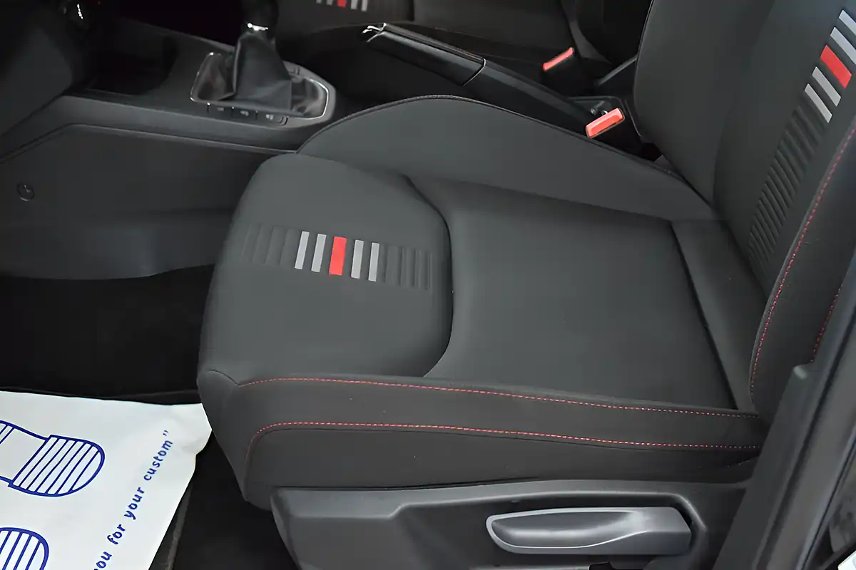 Used 2021 SEAT Ibiza Fr Midnight Black - Interior and Exterior details 17