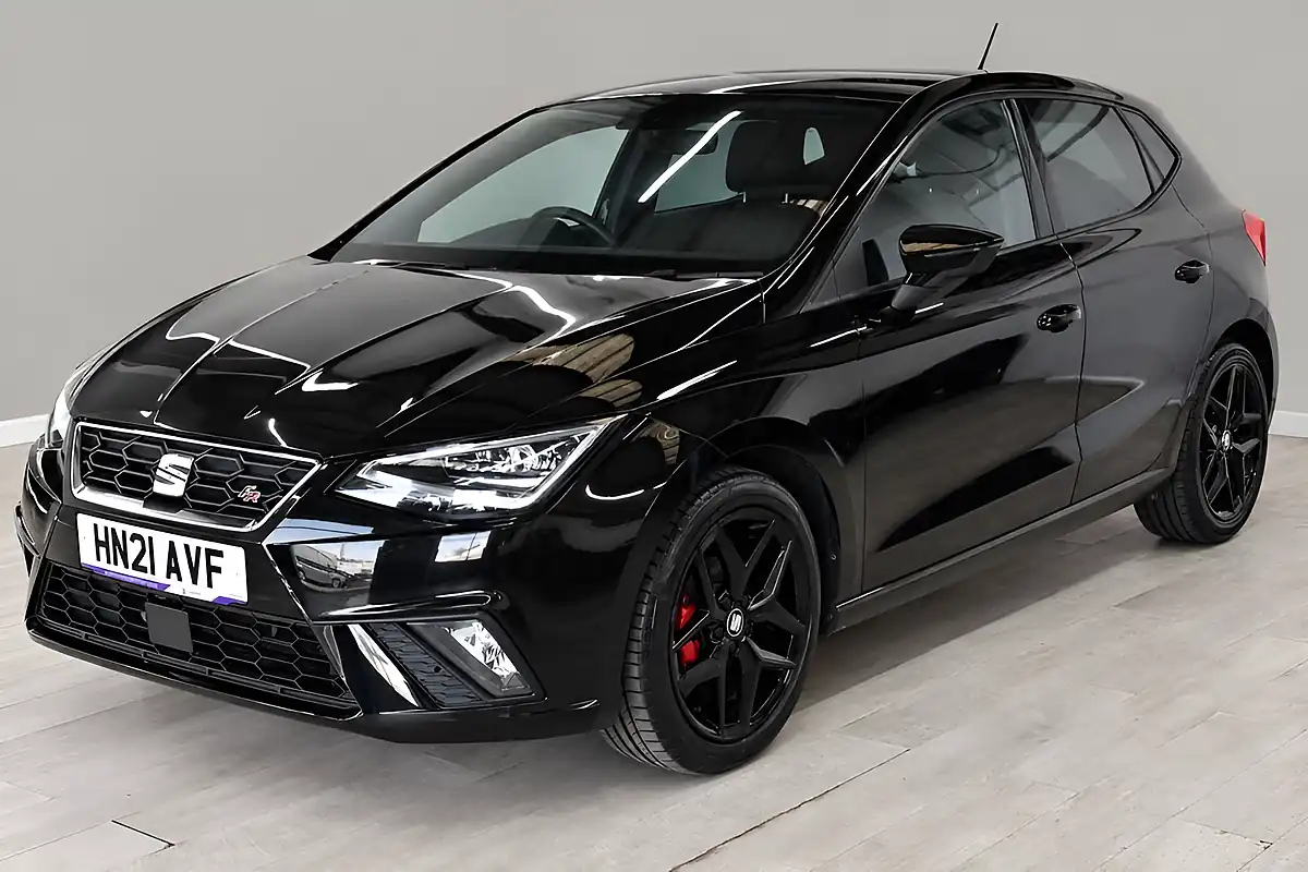 Used 2021 SEAT Ibiza Fr Midnight Black - Interior and Exterior details 3