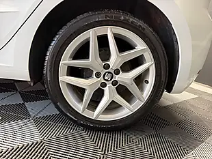 Used 2021 SEAT Ibiza Fr Nevada White - Interior and Exterior details 10