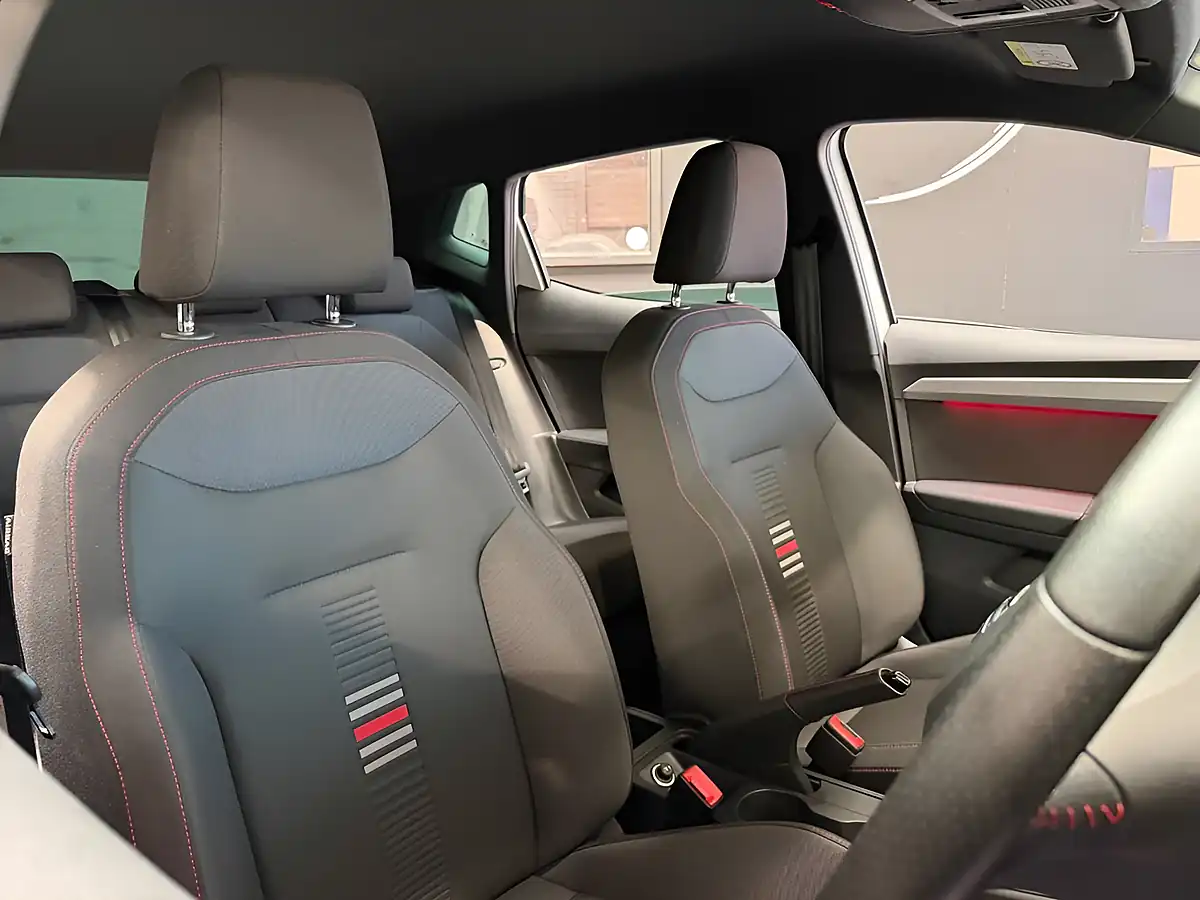 Used 2021 SEAT Ibiza Fr Nevada White - Interior and Exterior details 12