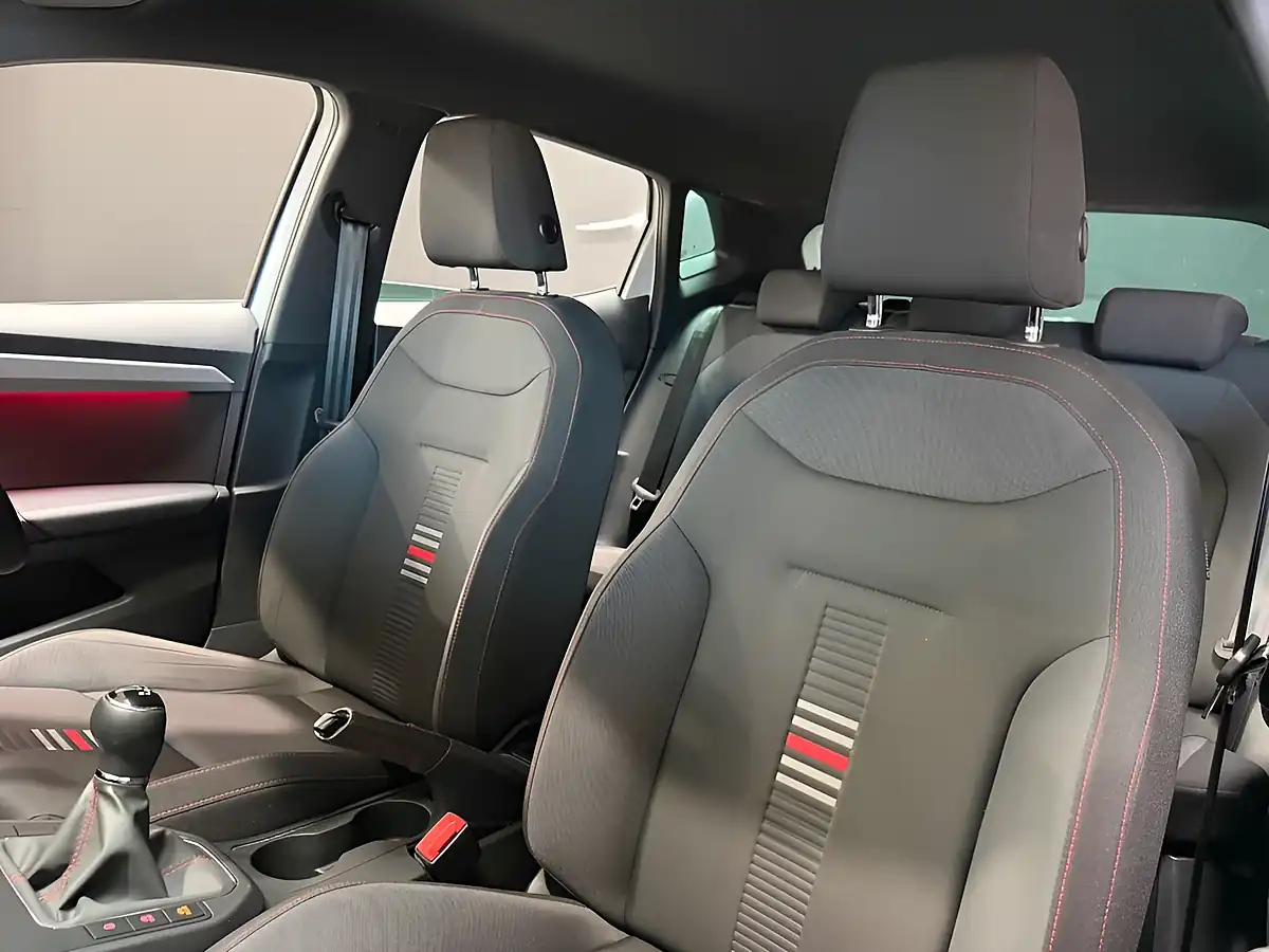 Used 2021 SEAT Ibiza Fr Nevada White - Interior and Exterior details 14