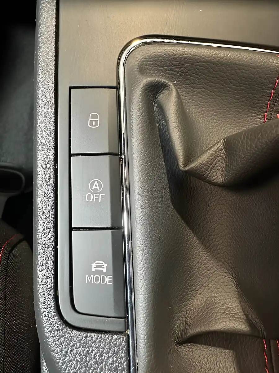 Used 2021 SEAT Ibiza Fr Nevada White - Interior and Exterior details 17