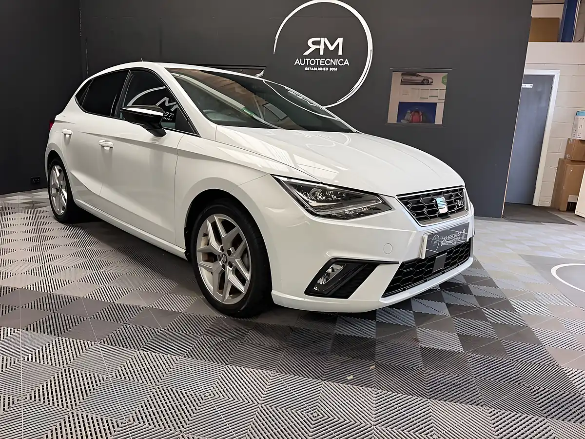 Used 2021 SEAT Ibiza Fr Nevada White - Interior and Exterior details 4