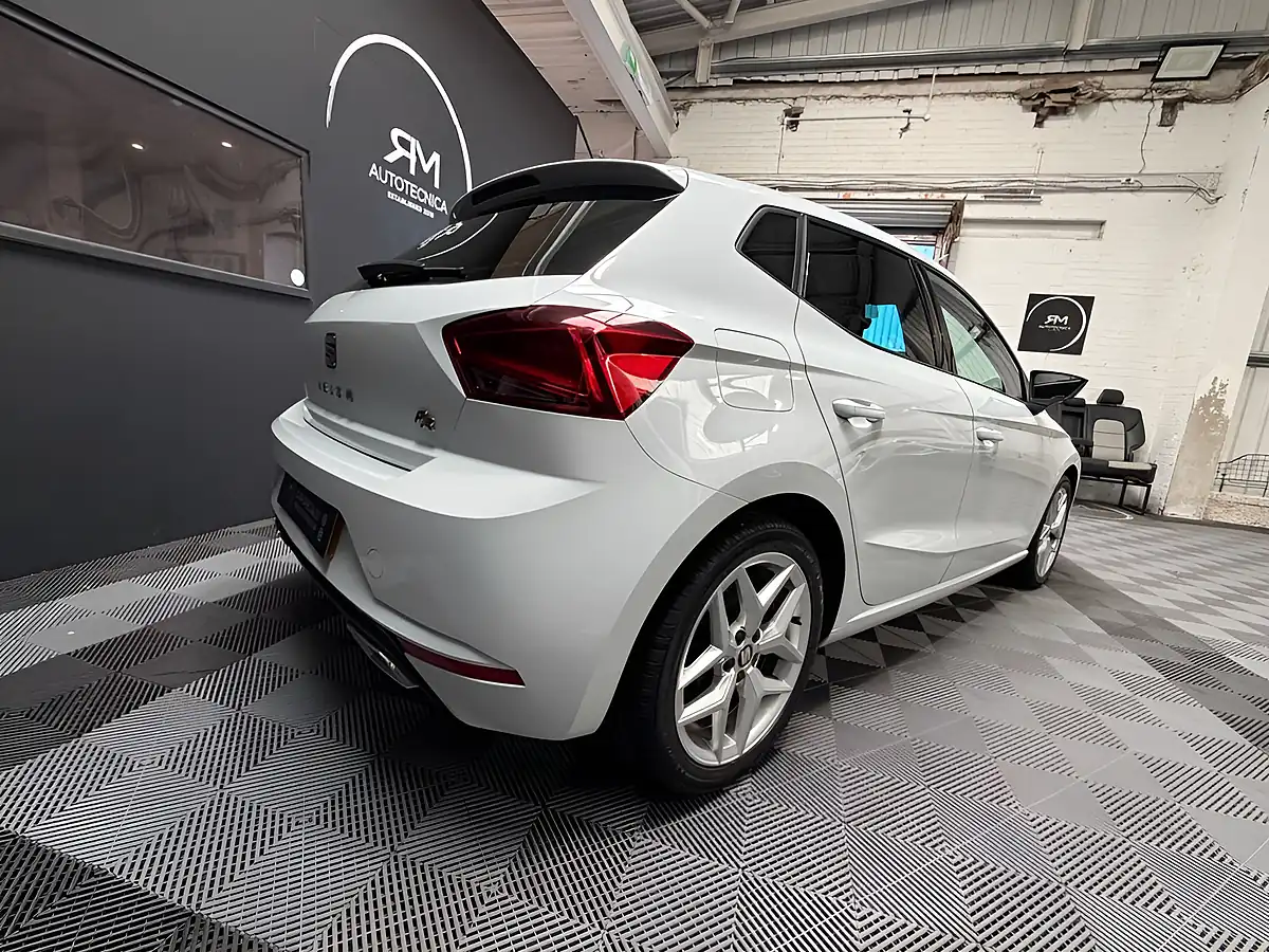 Used 2021 SEAT Ibiza Fr Nevada White - Interior and Exterior details 7
