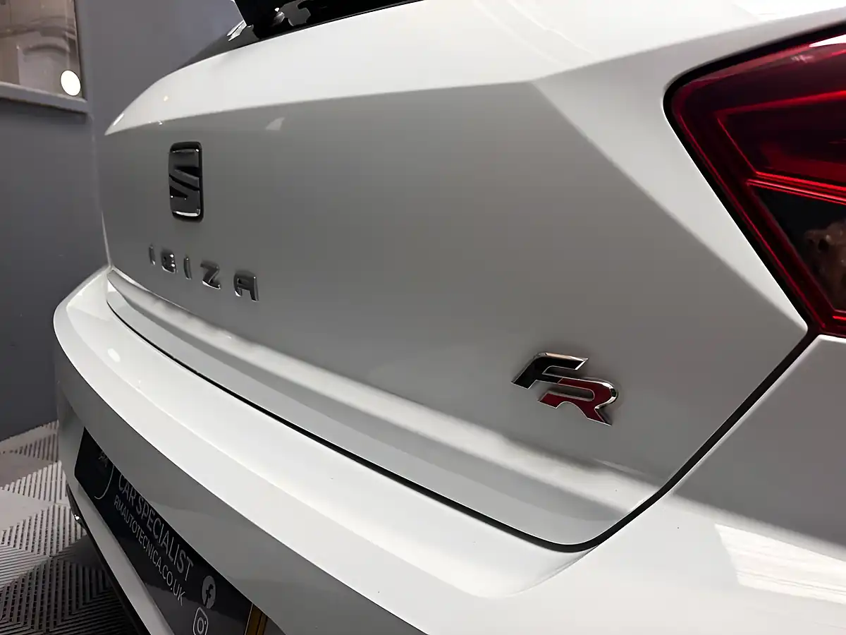 Used 2021 SEAT Ibiza Fr Nevada White - Interior and Exterior details 8