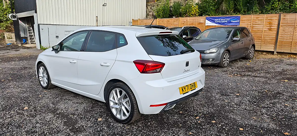 Used 2021 SEAT Ibiza Fr Solid Black - Interior and Exterior details 9