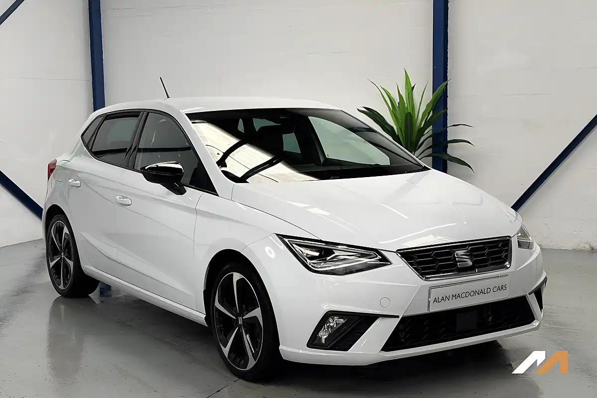 Used 2021 SEAT Ibiza Fr Sport Nevada White - Front View