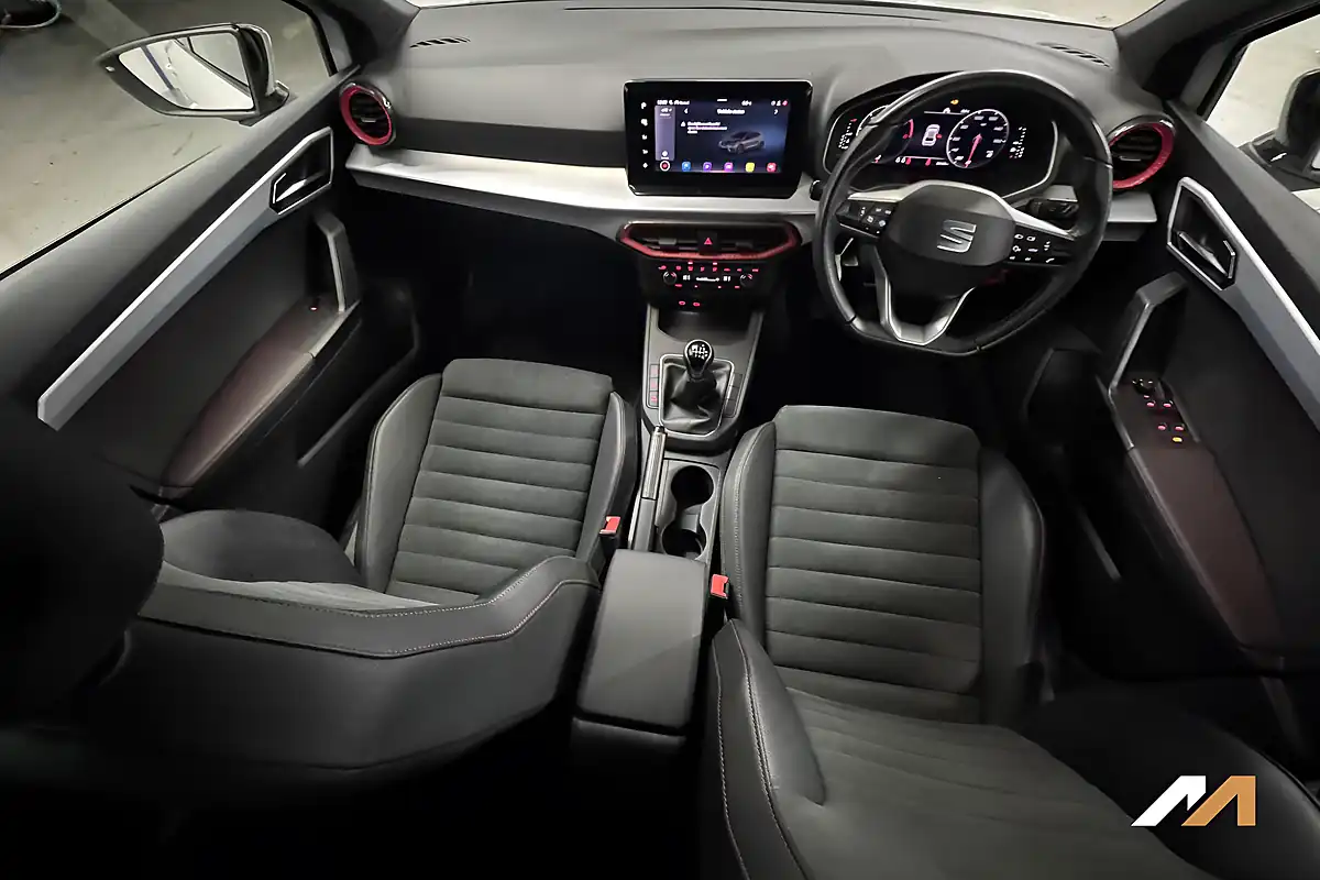 Used 2021 SEAT Ibiza Fr Sport Nevada White - Interior and Exterior details 16