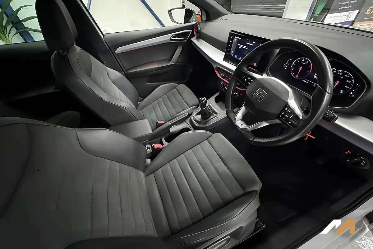 Used 2021 SEAT Ibiza Fr Sport Nevada White - Interior and Exterior details 18