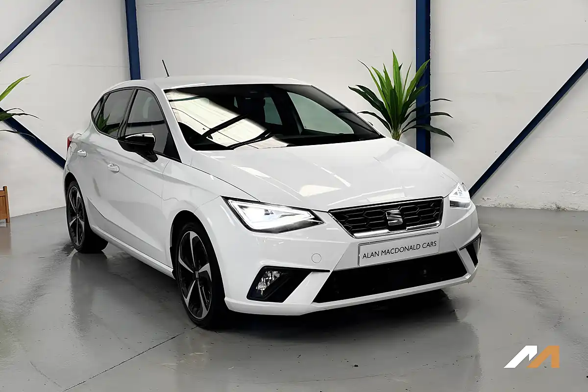 Used 2021 SEAT Ibiza Fr Sport Nevada White - Interior and Exterior details 6