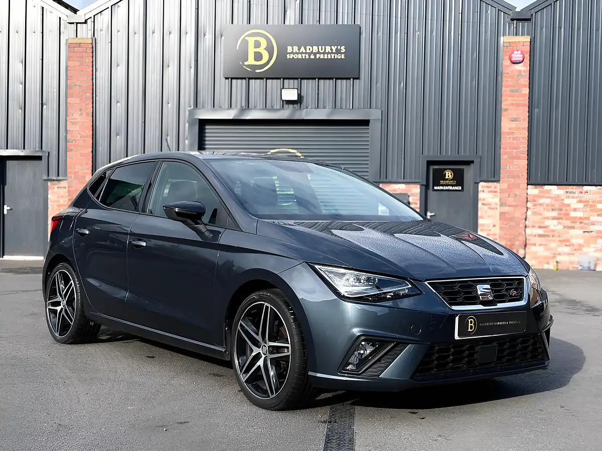 Used 2021 SEAT Ibiza Fr Sport Tech Grey - Front View