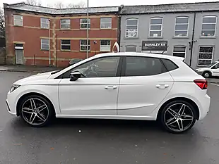 Used 2021 SEAT Ibiza Fr Sport White - Interior and Exterior details 16