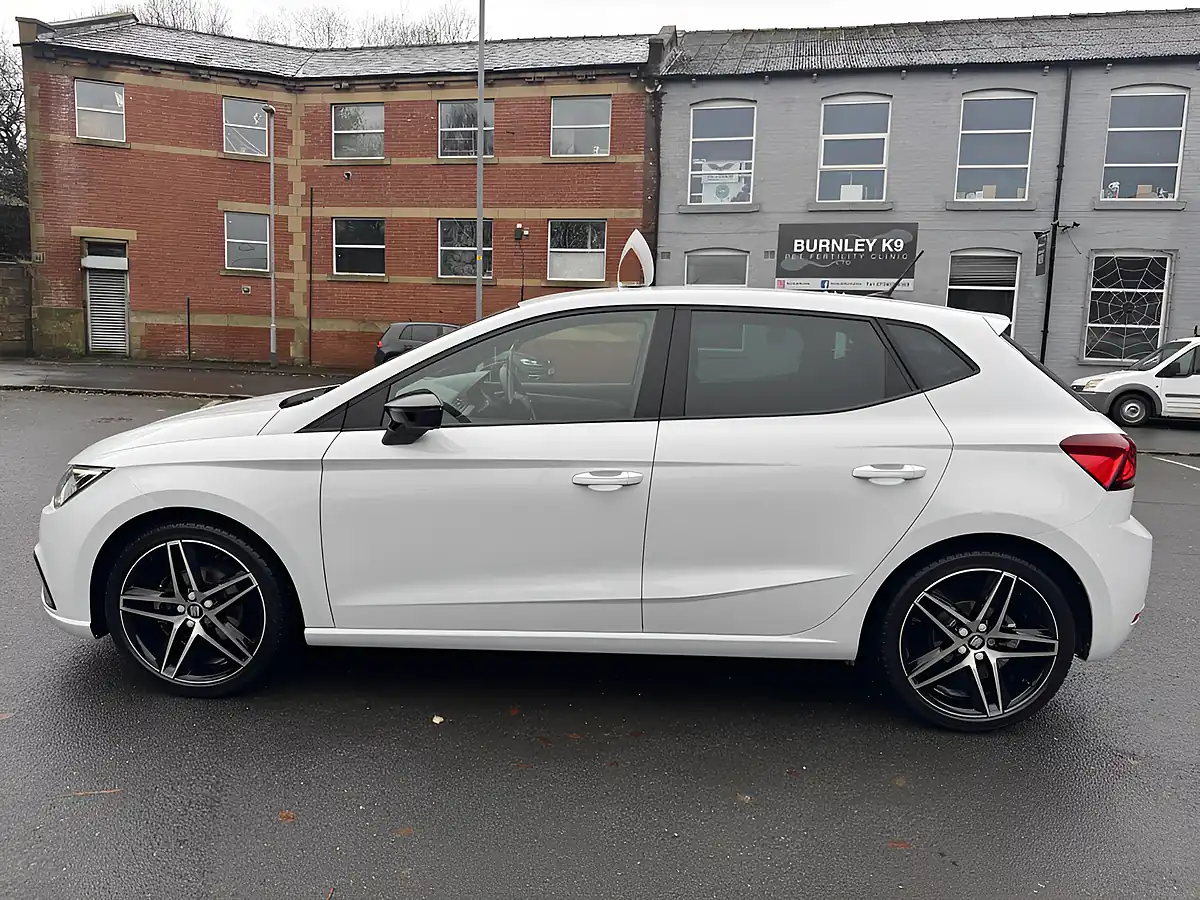 Used 2021 SEAT Ibiza Fr Sport White - Interior and Exterior details 16