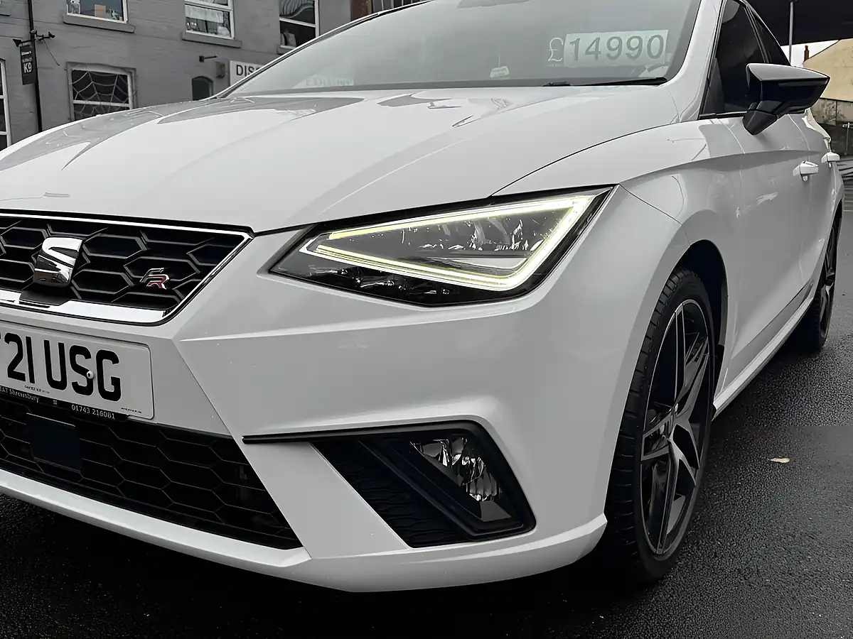 Used 2021 SEAT Ibiza Fr Sport White - Interior and Exterior details 7