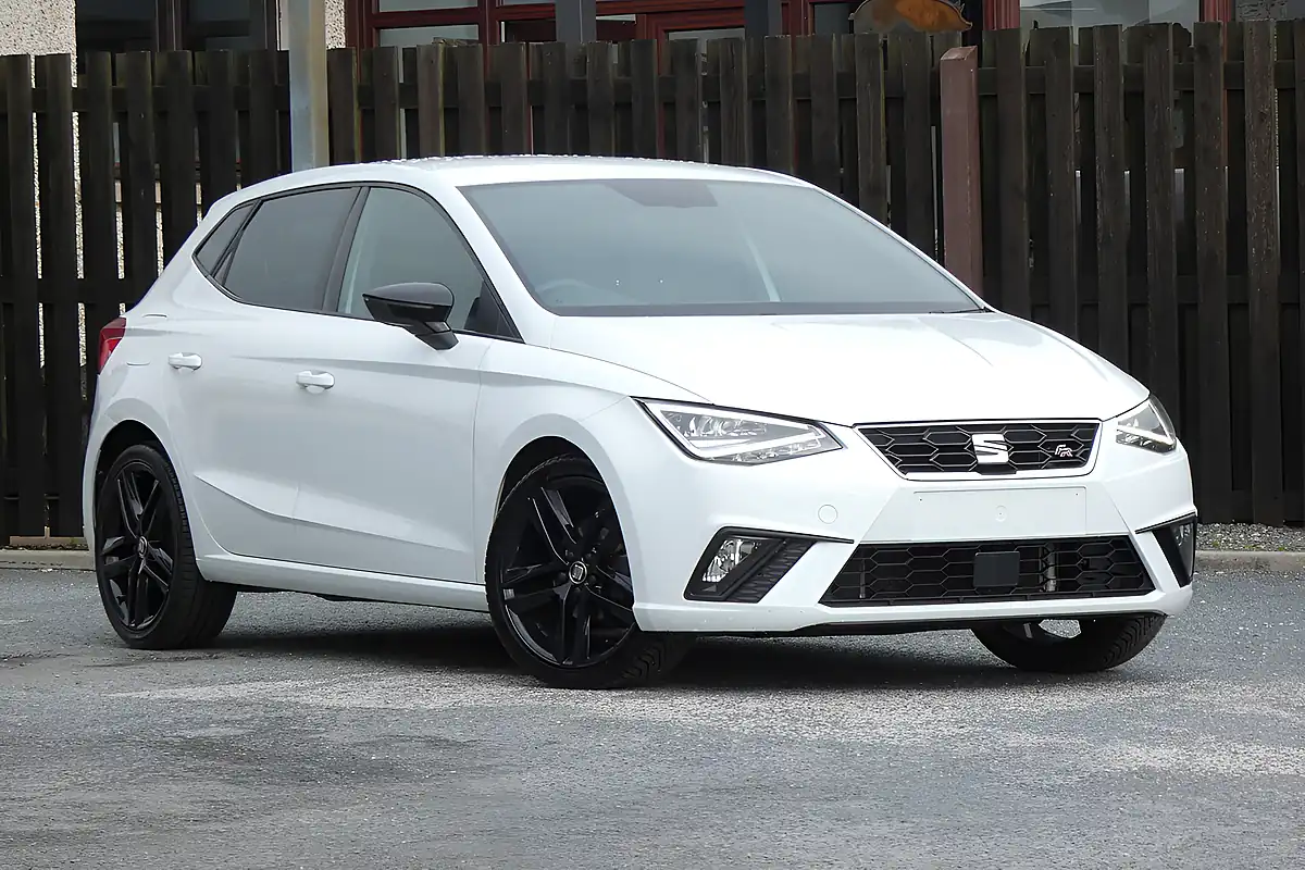 Used 2021 SEAT Ibiza Fr Sport White - Front View