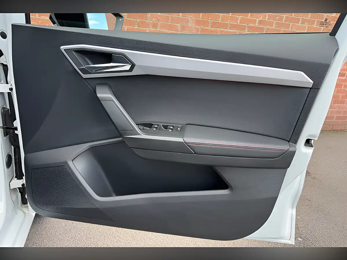 Used 2021 SEAT Ibiza Fr Sport White - Interior and Exterior details 10