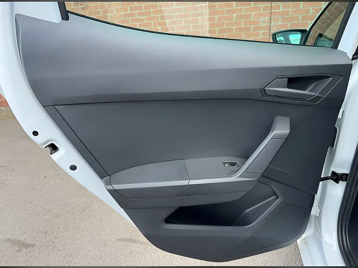 Used 2021 SEAT Ibiza Fr Sport White - Interior and Exterior details 18