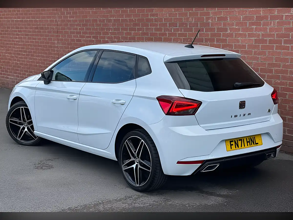 Used 2021 SEAT Ibiza Fr Sport White - Interior and Exterior details 8