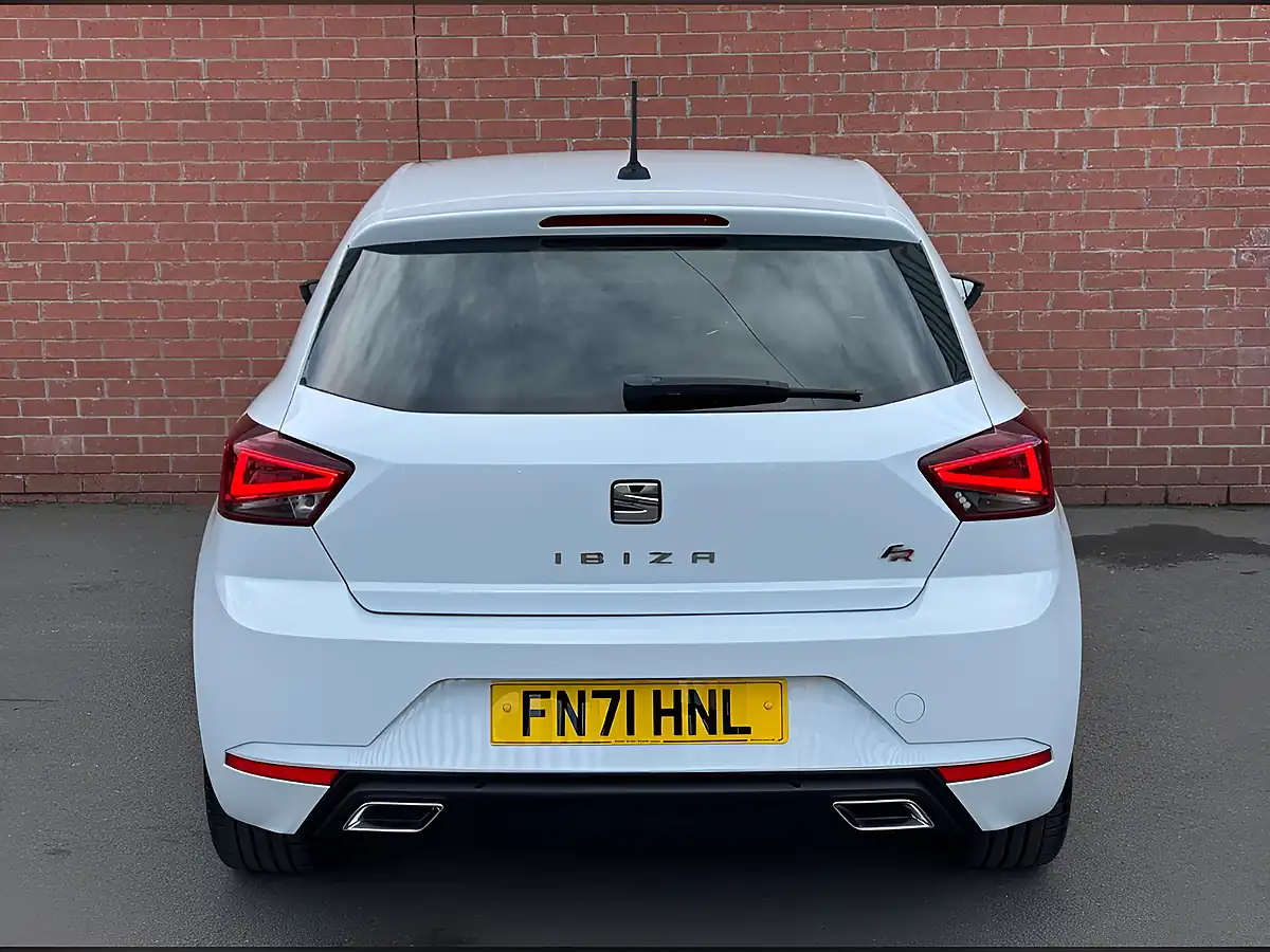 Used 2021 SEAT Ibiza Fr Sport White - Interior and Exterior details 9