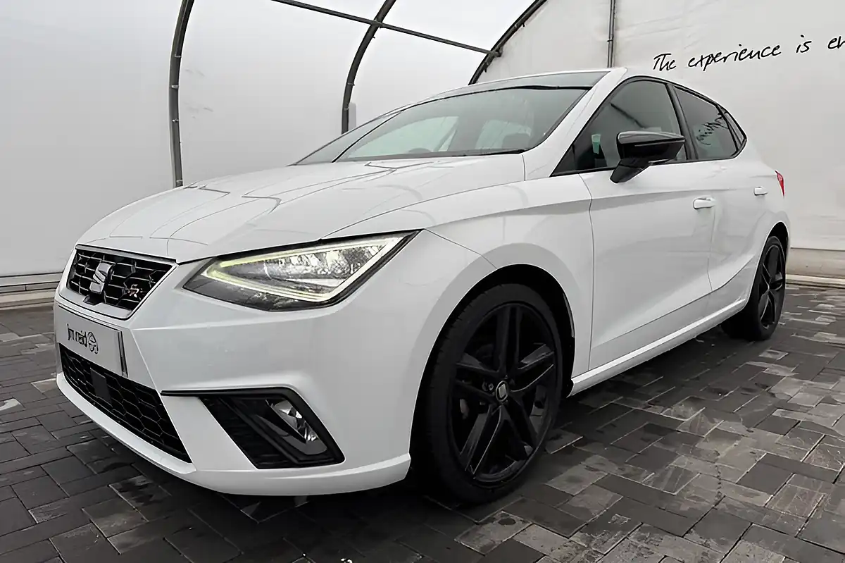 Used 2021 SEAT Ibiza Fr Sport White - Interior and Exterior details 4