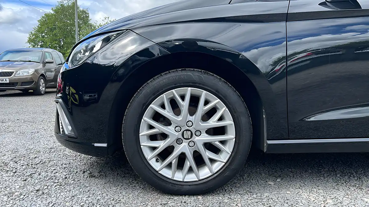Used 2021 SEAT Ibiza Se Technology Black - Interior and Exterior details 14