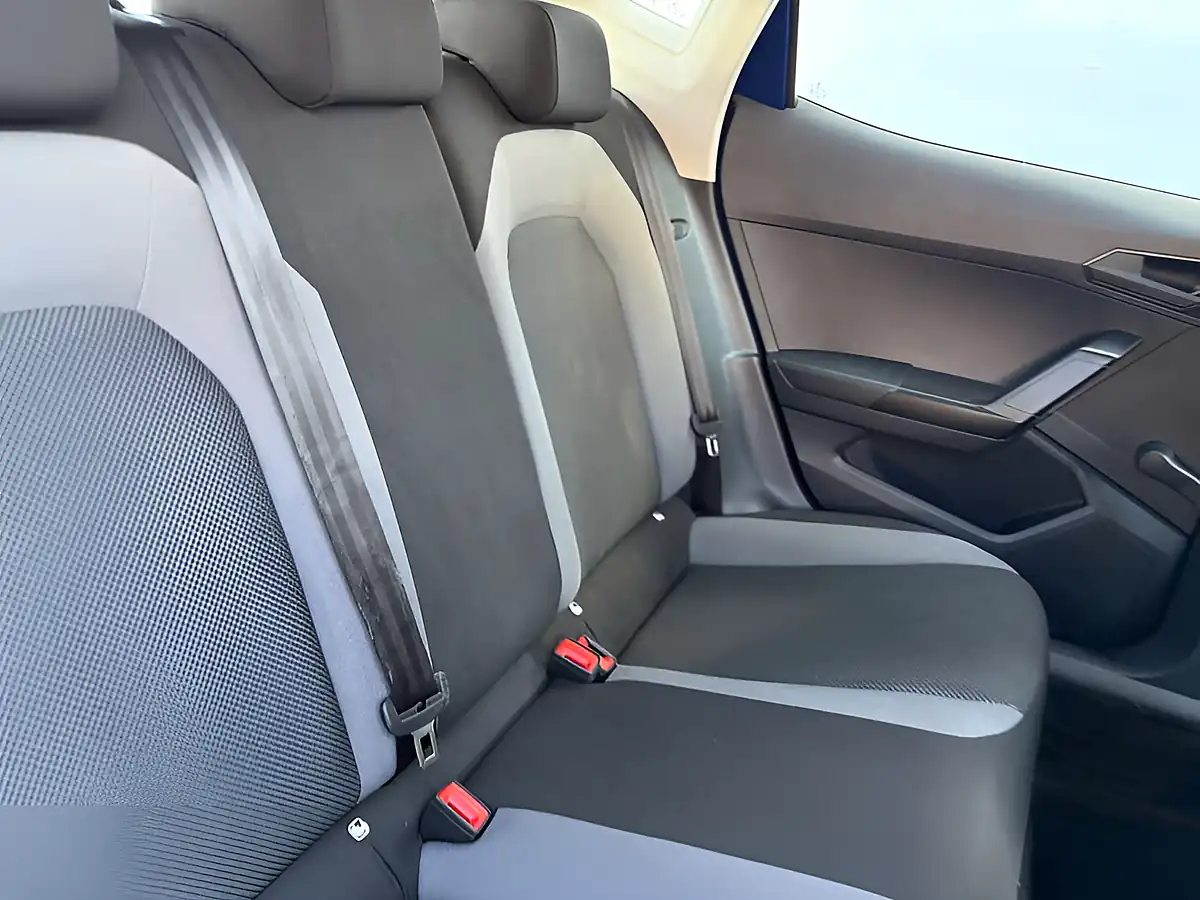Used 2021 SEAT Ibiza Se Technology Blue - Interior and Exterior details 13