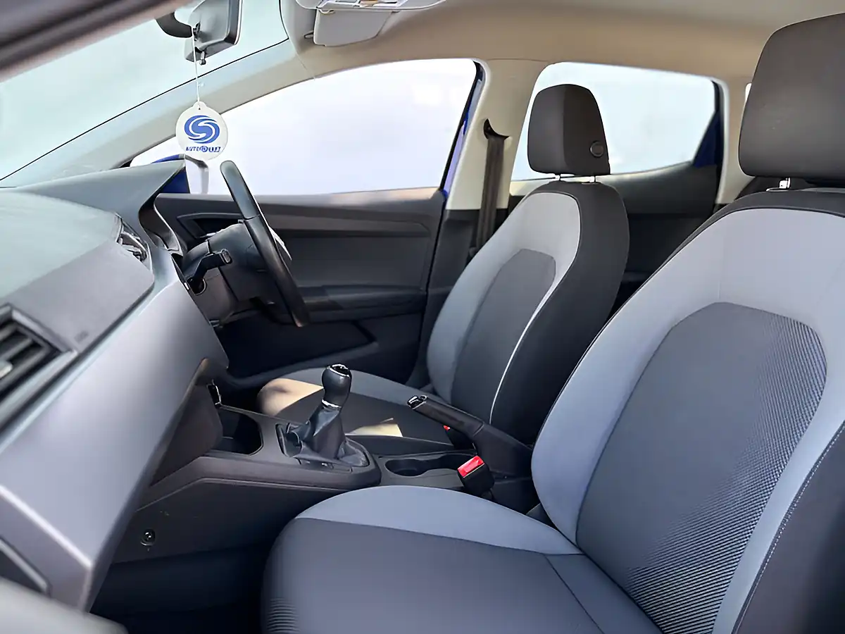 Used 2021 SEAT Ibiza Se Technology Blue - Interior and Exterior details 20
