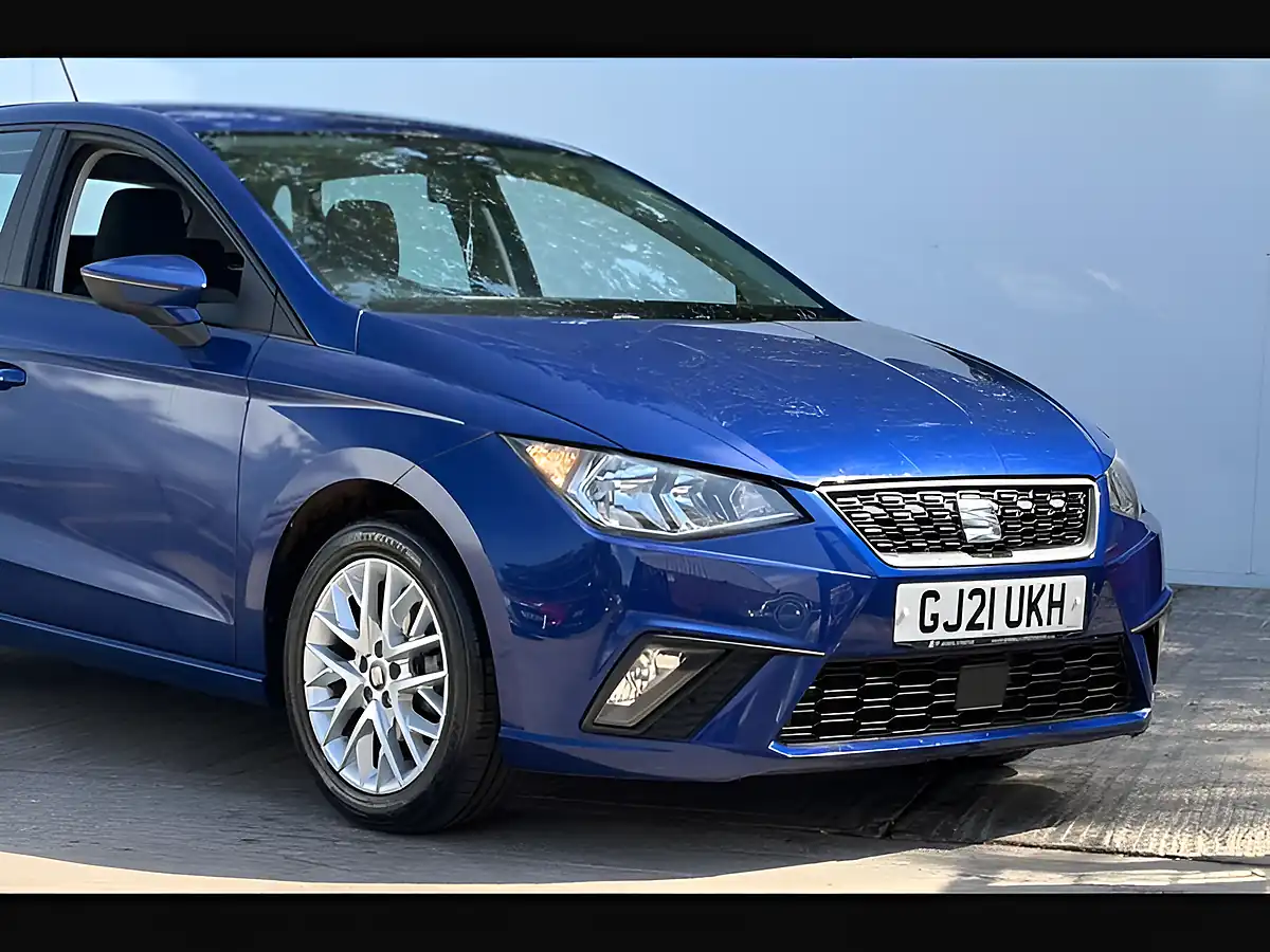 Used 2021 SEAT Ibiza Se Technology Blue - Interior and Exterior details 4