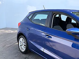 Used 2021 SEAT Ibiza Se Technology Blue - Interior and Exterior details 8