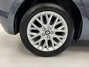 Used 2021 SEAT Ibiza Se Technology Grey - Interior and Exterior details 11