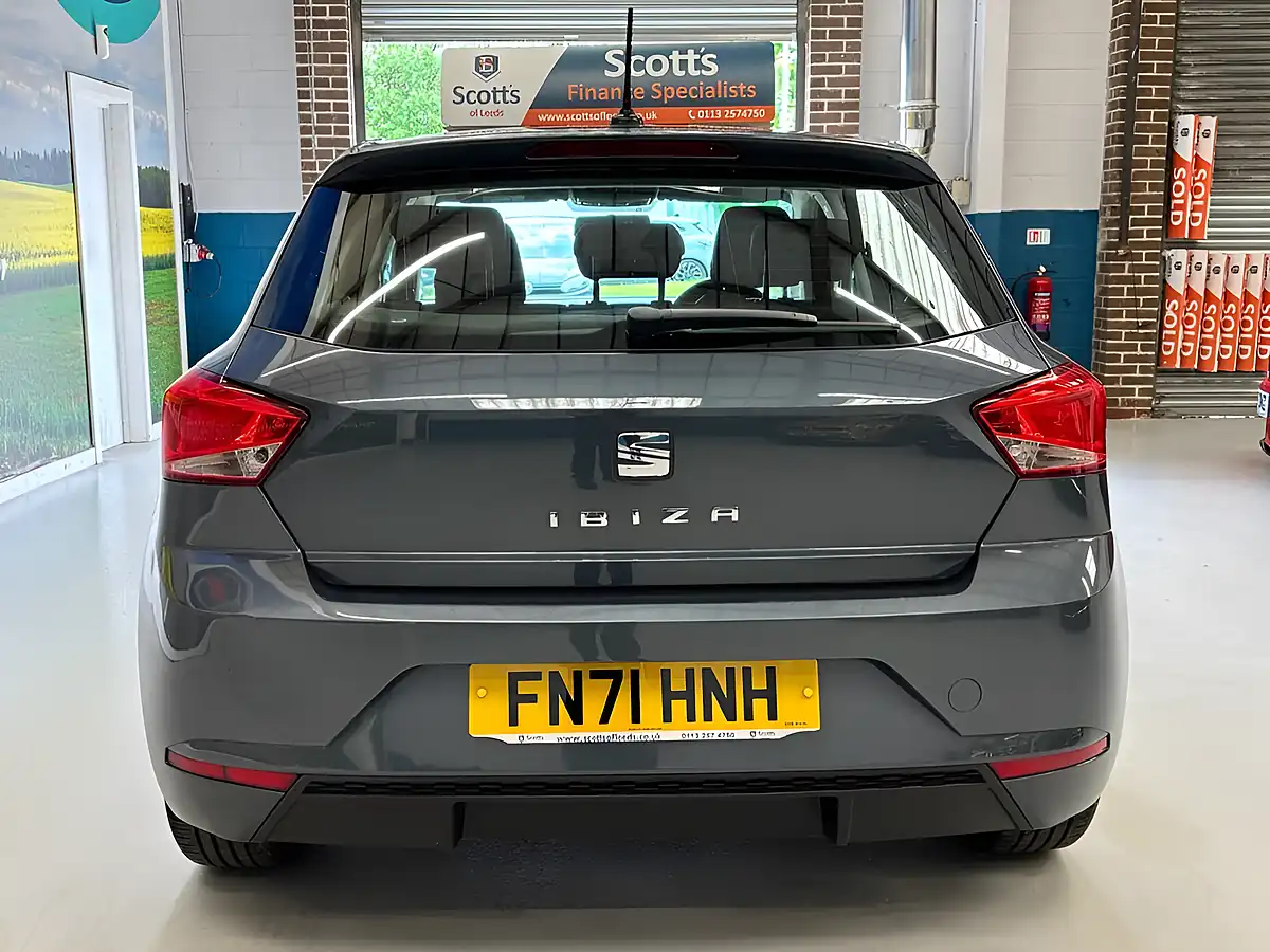 Used 2021 SEAT Ibiza Se Technology Grey - Interior and Exterior details 6