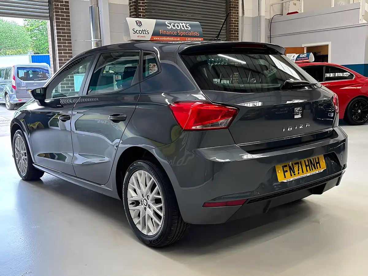 Used 2021 SEAT Ibiza Se Technology Grey - Interior and Exterior details 7