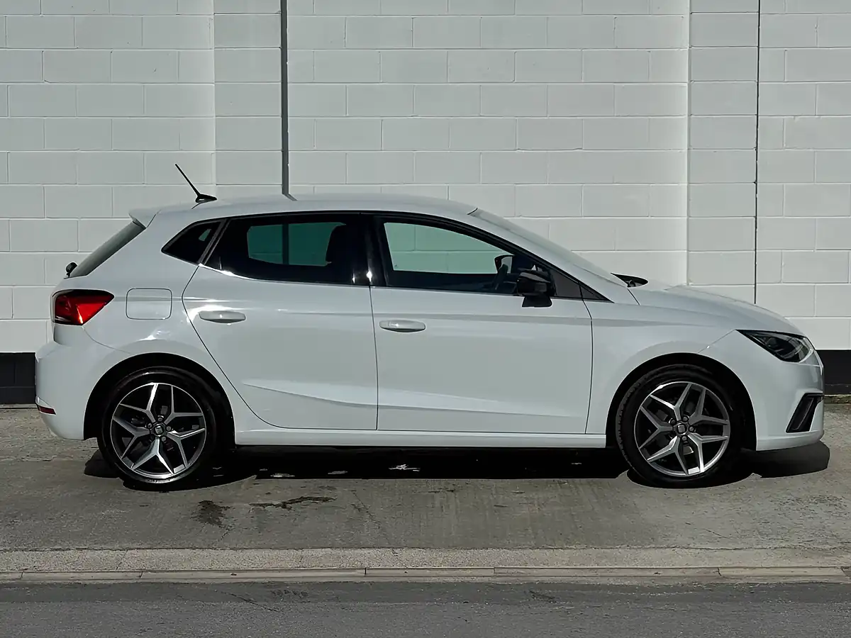 Used 2021 SEAT Ibiza Xcellence White - Interior and Exterior details 4