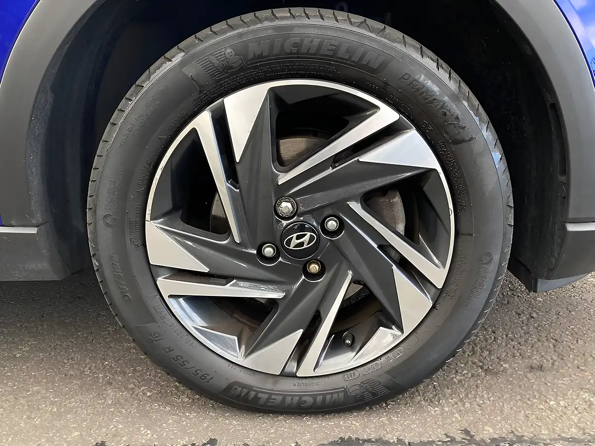 Used 2021 SEAT Leon Fr Blue - Interior and Exterior details 9