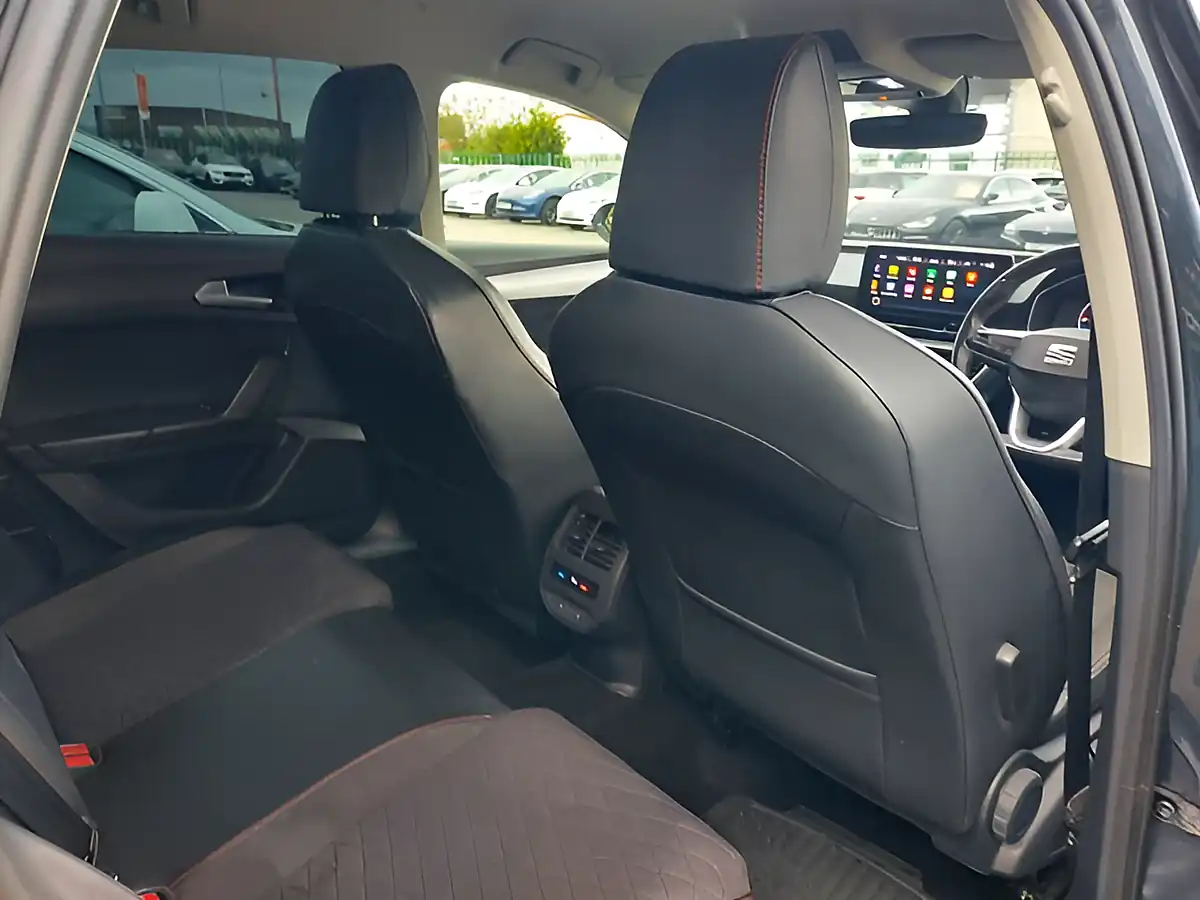 Used 2021 SEAT Leon Fr Grey - Interior and Exterior details 13
