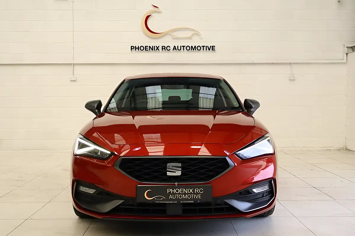 Used 2021 SEAT Leon Fr Red - Interior and Exterior details 2