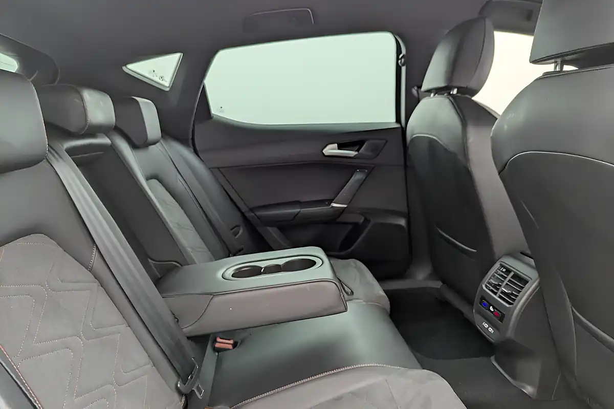 Used 2021 SEAT Leon Fr Sport Black - Interior and Exterior details 12