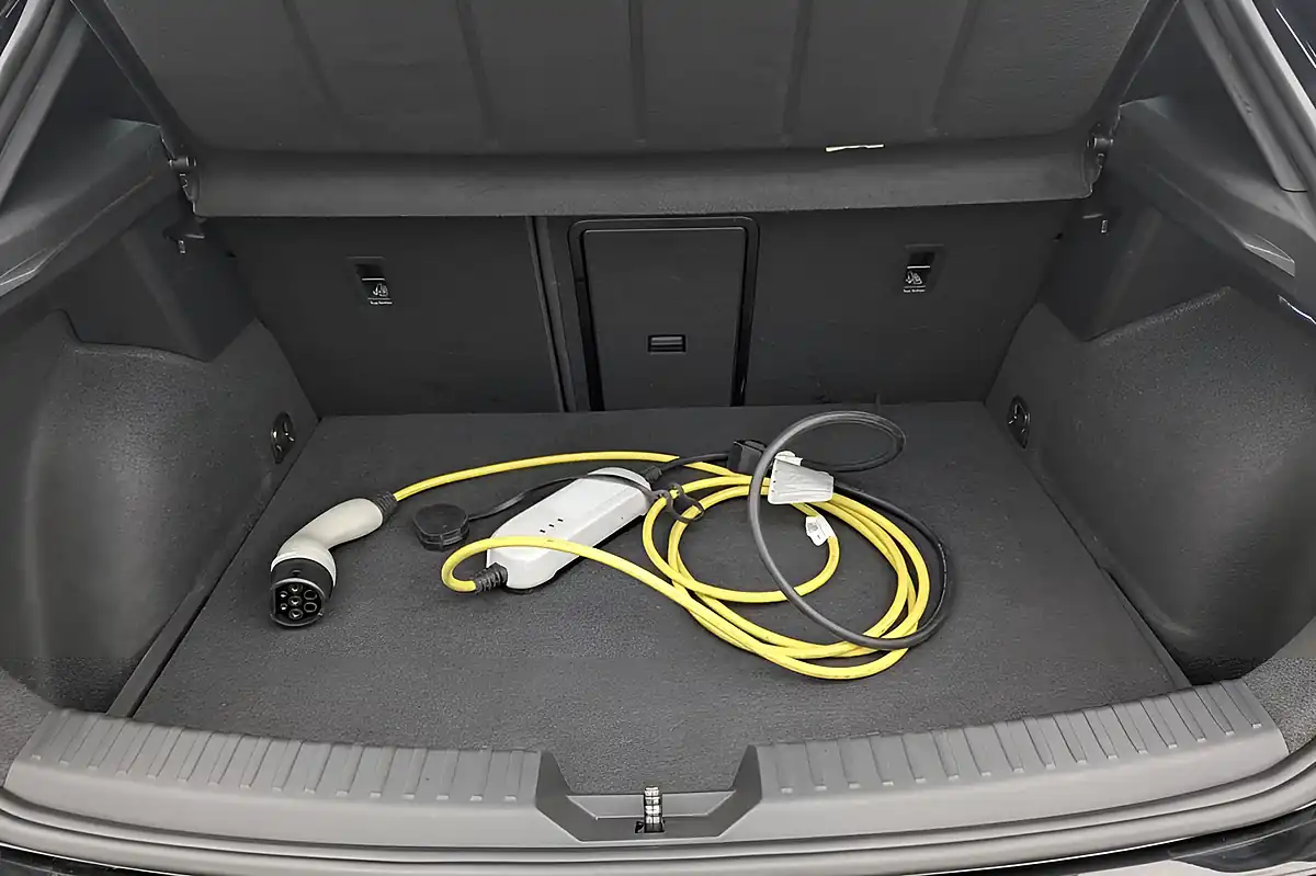 Used 2021 SEAT Leon Fr Sport Black - Interior and Exterior details 16
