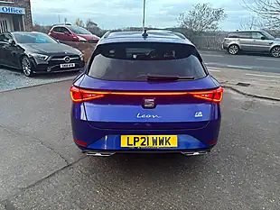 Used 2021 SEAT Leon Fr Sport Blue - Interior and Exterior details 12