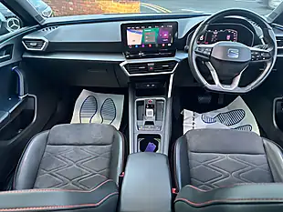 Used 2021 SEAT Leon Fr Sport Blue - Interior and Exterior details 13
