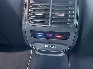 Used 2021 SEAT Leon Fr Sport Blue - Interior and Exterior details 18