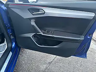 Used 2021 SEAT Leon Fr Sport Blue - Interior and Exterior details 19