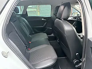 Used 2021 SEAT Leon Fr White - Interior and Exterior details 18