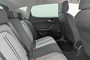 Used 2021 SEAT Leon Se Dynamic Black - Interior and Exterior details 13