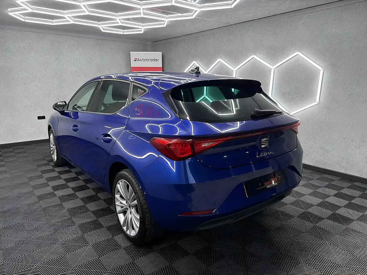 Used 2021 SEAT Leon Se Dynamic Blue - Interior and Exterior details 10