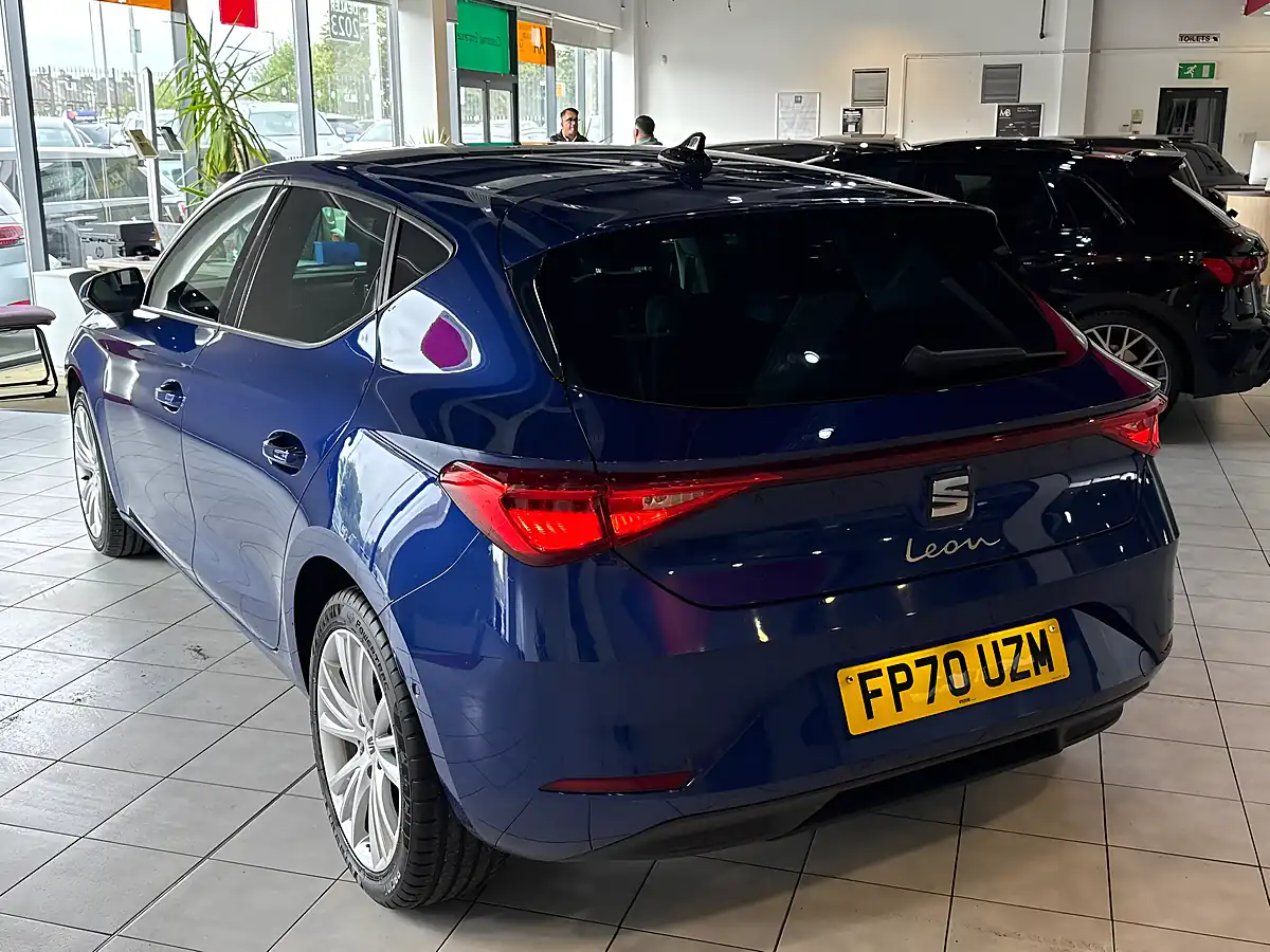 Used 2021 SEAT Leon Se Dynamic Blue - Interior and Exterior details 7