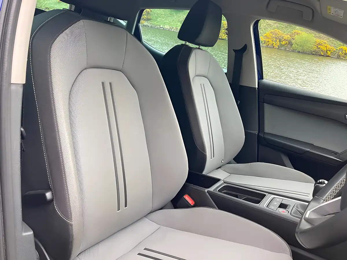 Used 2021 SEAT Leon Se Dynamic Blue - Interior and Exterior details 15
