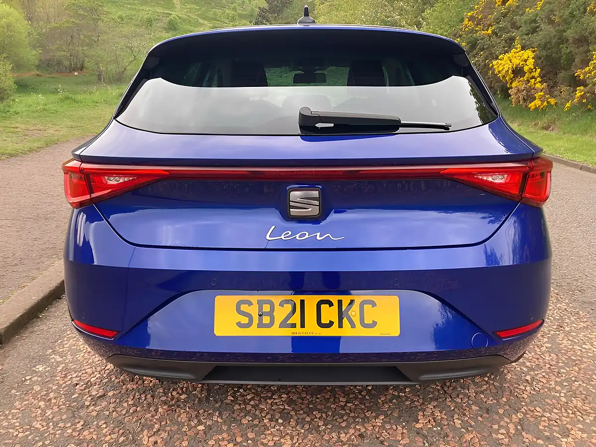 Used 2021 SEAT Leon Se Dynamic Blue - Interior and Exterior details 4