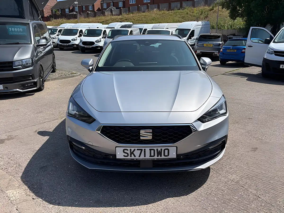Used 2021 SEAT Leon Se Dynamic Silver - Interior and Exterior details 2