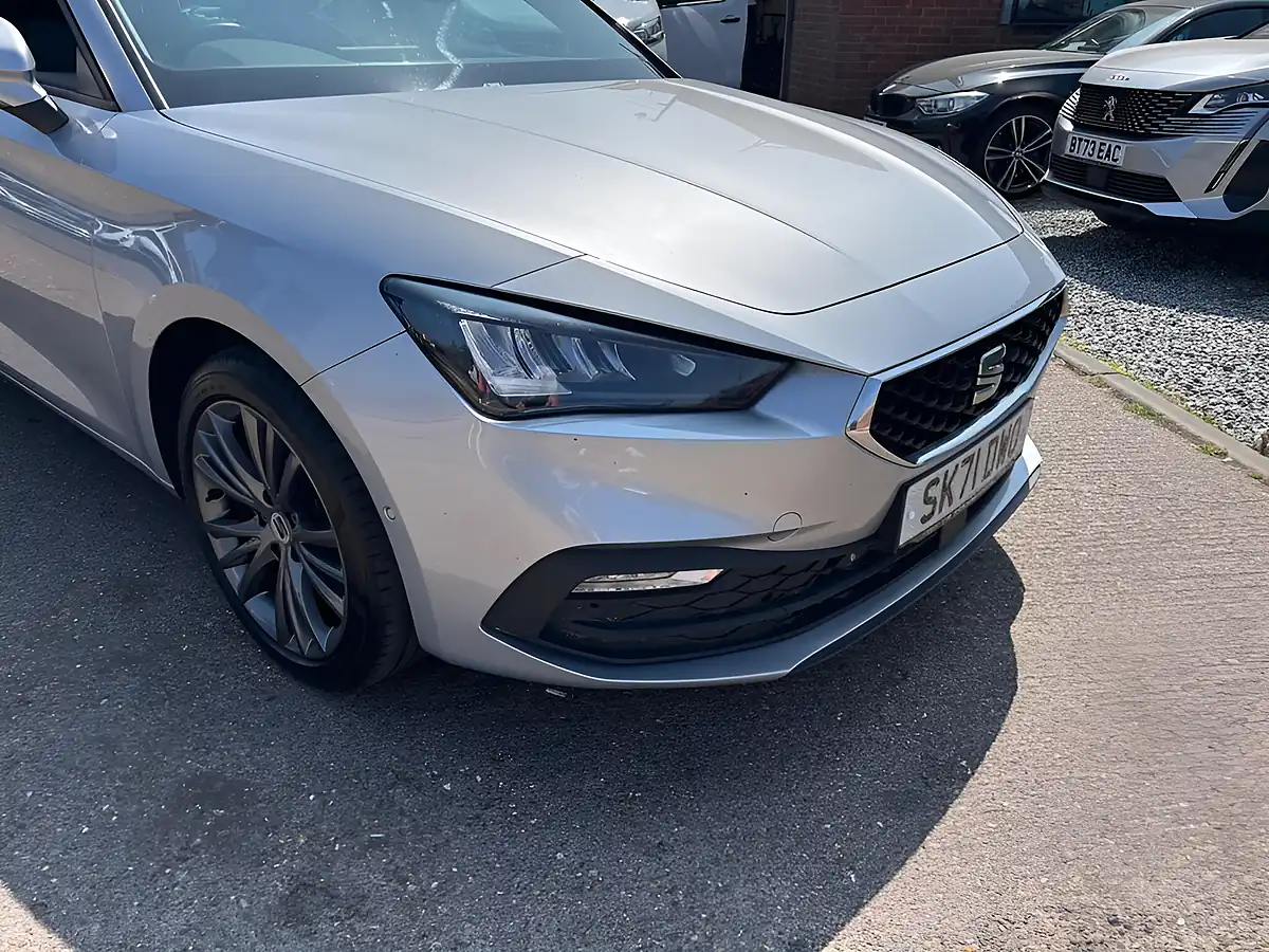 Used 2021 SEAT Leon Se Dynamic Silver - Interior and Exterior details 6